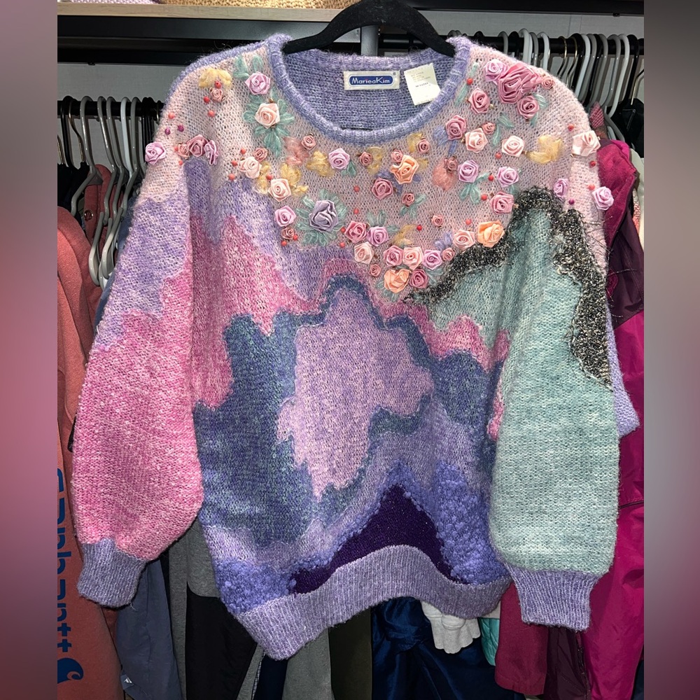 Vintage Mariea Kim Unqiue Abstract Beaded Sweater